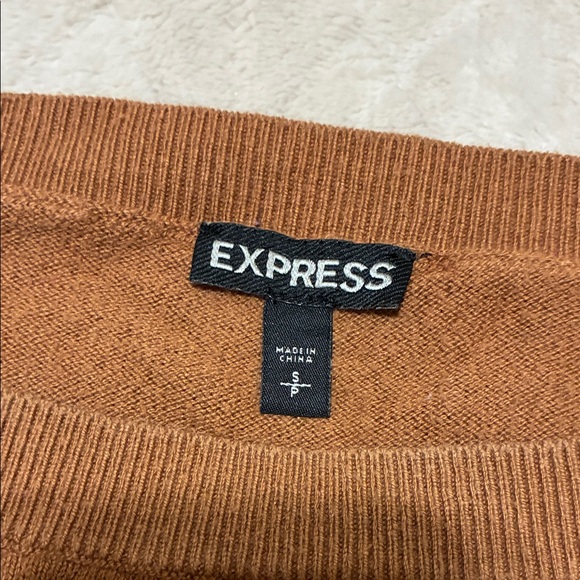 Express Oversized Sweater - Picture 2 of 4